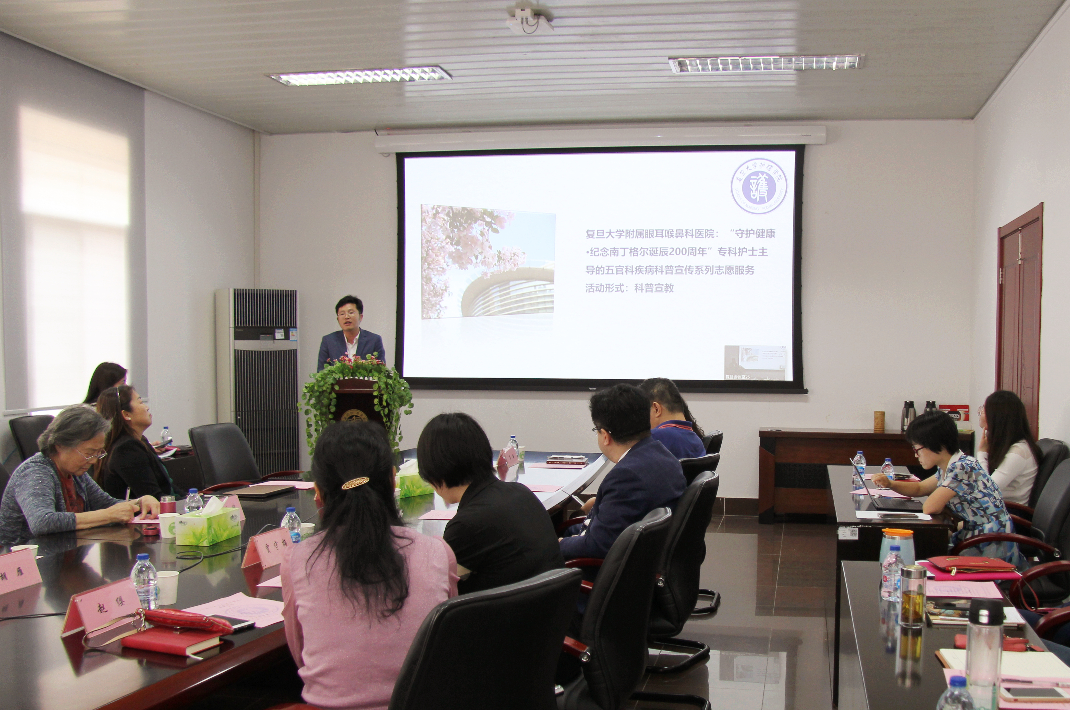 校庆活动照片3.jpg 校庆活动照片3.jpg