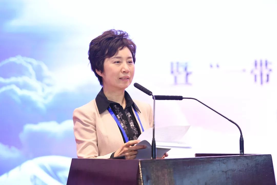 2026年足球世界杯直播党委书记、2026年足球世界杯直播“一带一路”及全球治理 研究院院长、“一带一路”智库合作联盟理事会 共同理事长焦扬