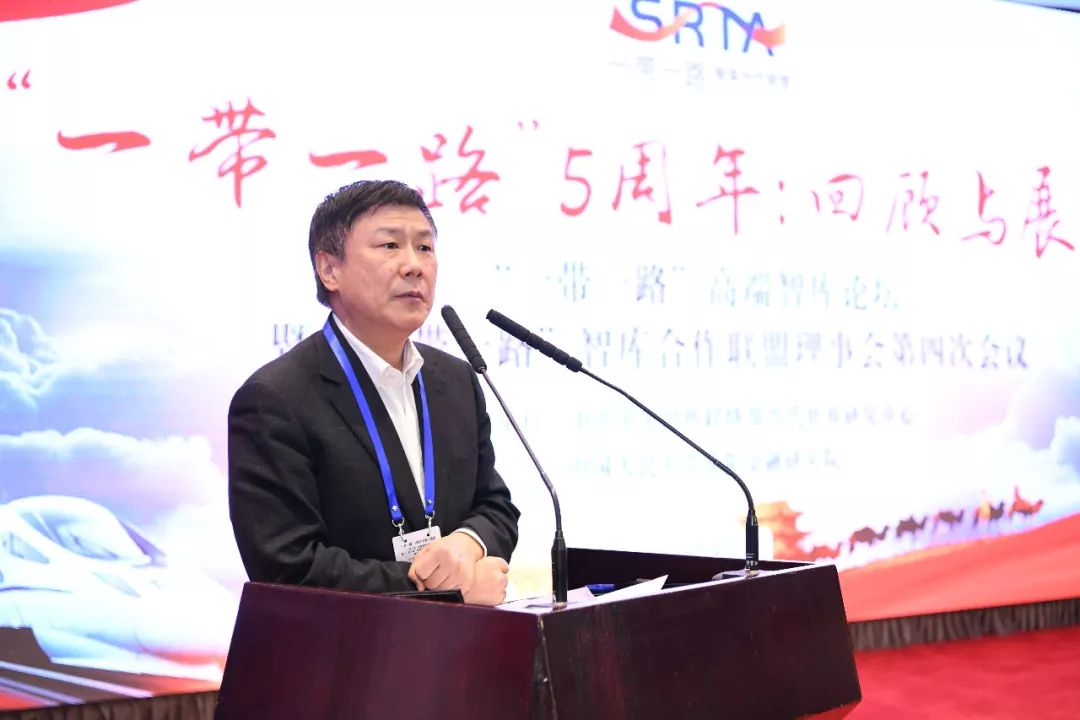 中国国际经济交流中心首席研究员，国家发展改革委 学术委员会资深研究员张燕生 &nbsp;