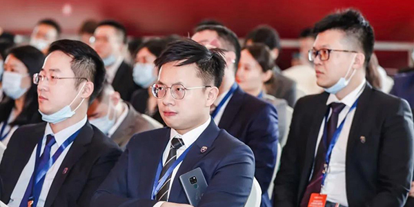 【学生大使特辑】在职金融MBA2021级学生冯锦进：中国香港工科生借力金融，勇探制造行业风口